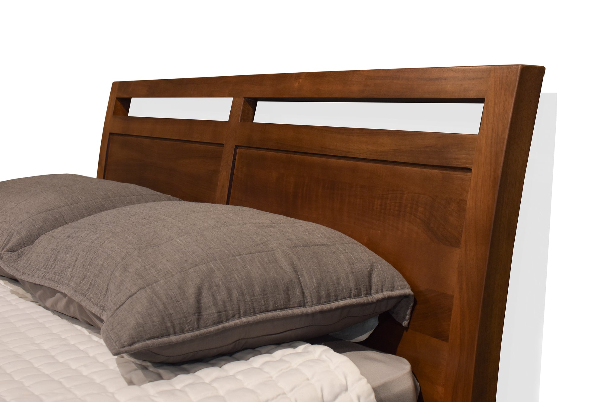 Monterey Bed